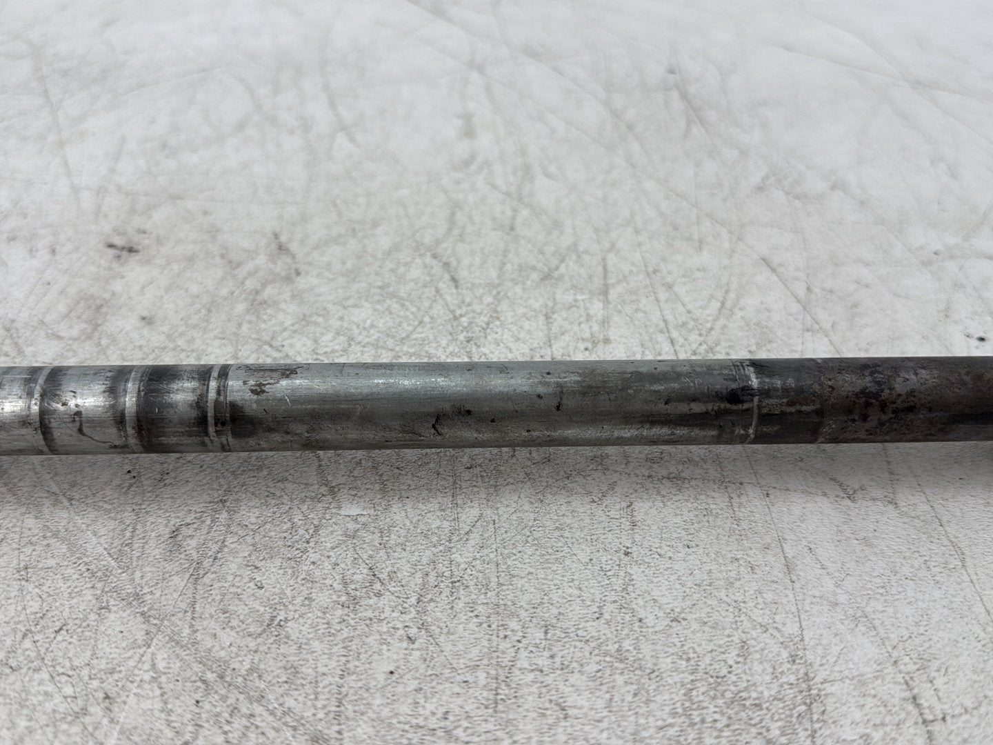 1995 Harley Road King Touring FLHR OEM Rear Wheel Axle Bolt Shaft