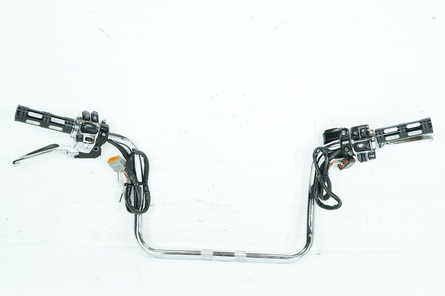 1999 - 2006 Harley-Davidson Touring Electra Glide Ultra Handlebars Left Right Switches Controls 55924-97, 45013-96D