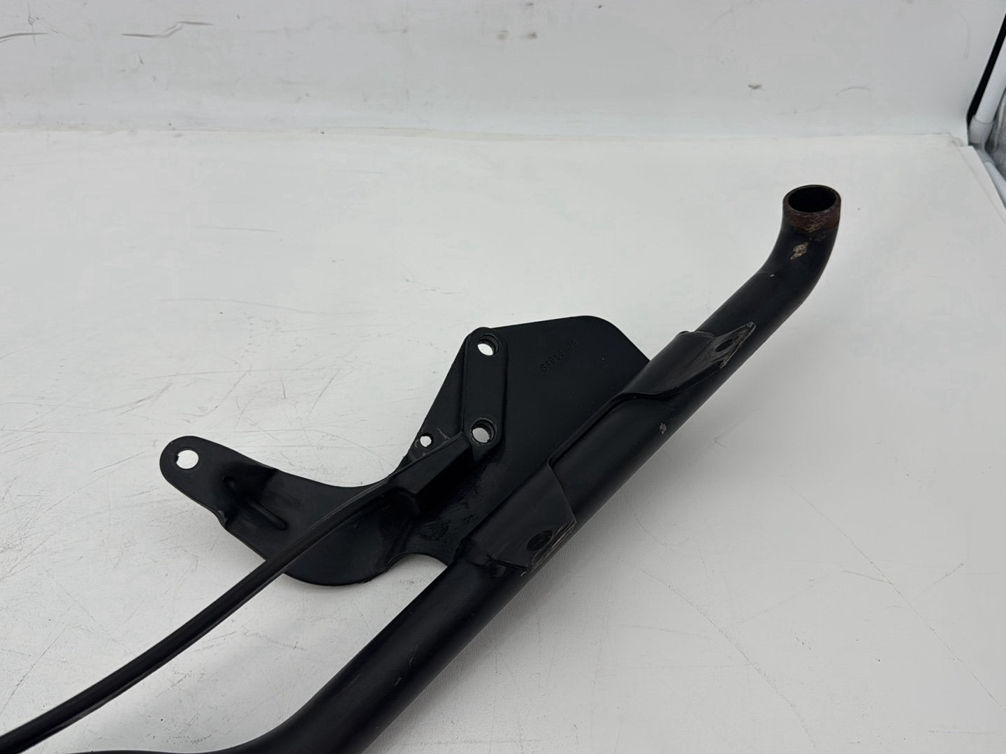 09 Harley Sportster XL1200 OEM Exhaust Muffler Interconnect Bracket Support Bar