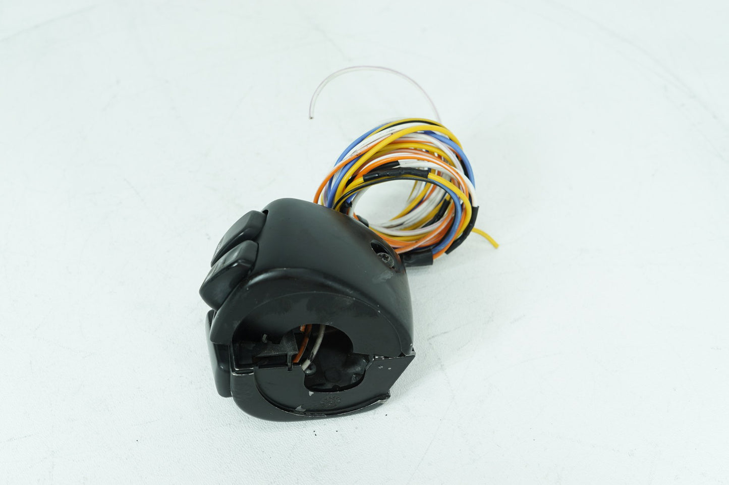 1999 - 2007 Harley-Davidson Dyna Wide Glide Left Turn Signal Headlight Switches Controls 71682-06A