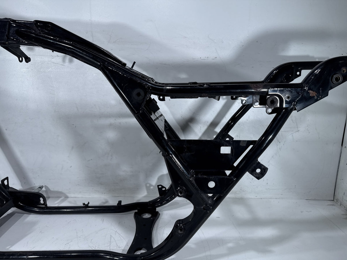 2002 Harley Electra Glide Touring FLHT OEM Body Main Frame Chassis SLVG
