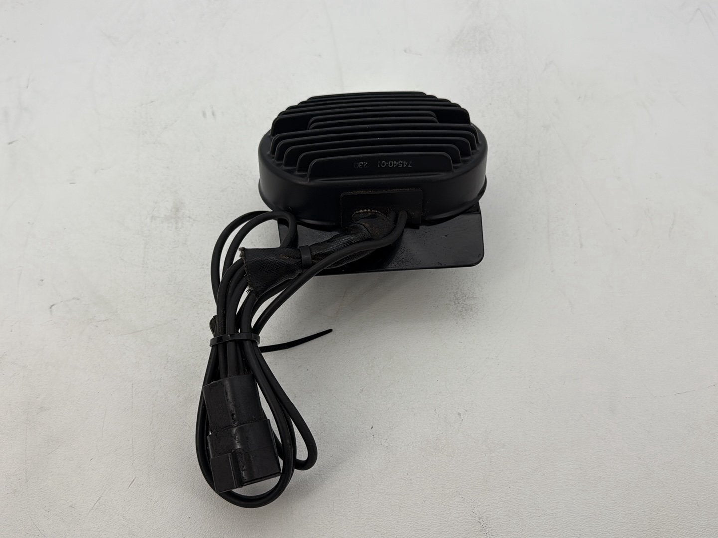 2004 Harley Softail FLSTC Heritage Classic OEM Voltage Regulator Rectifier