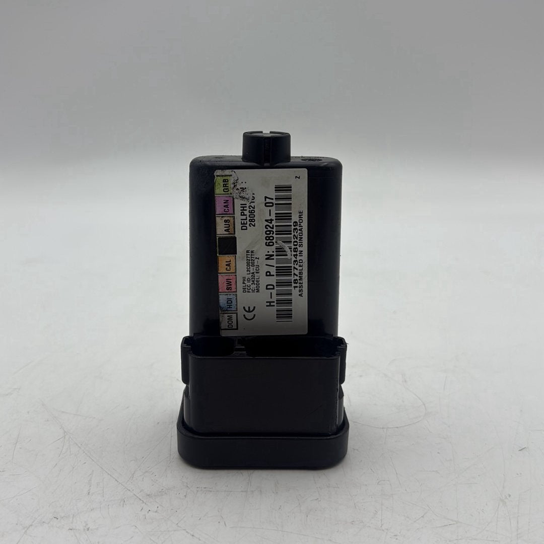 2007 - 2012 Harley-Davidson Touring Electra Glide Classic Turn Signal Security Module TSSM 68924-07