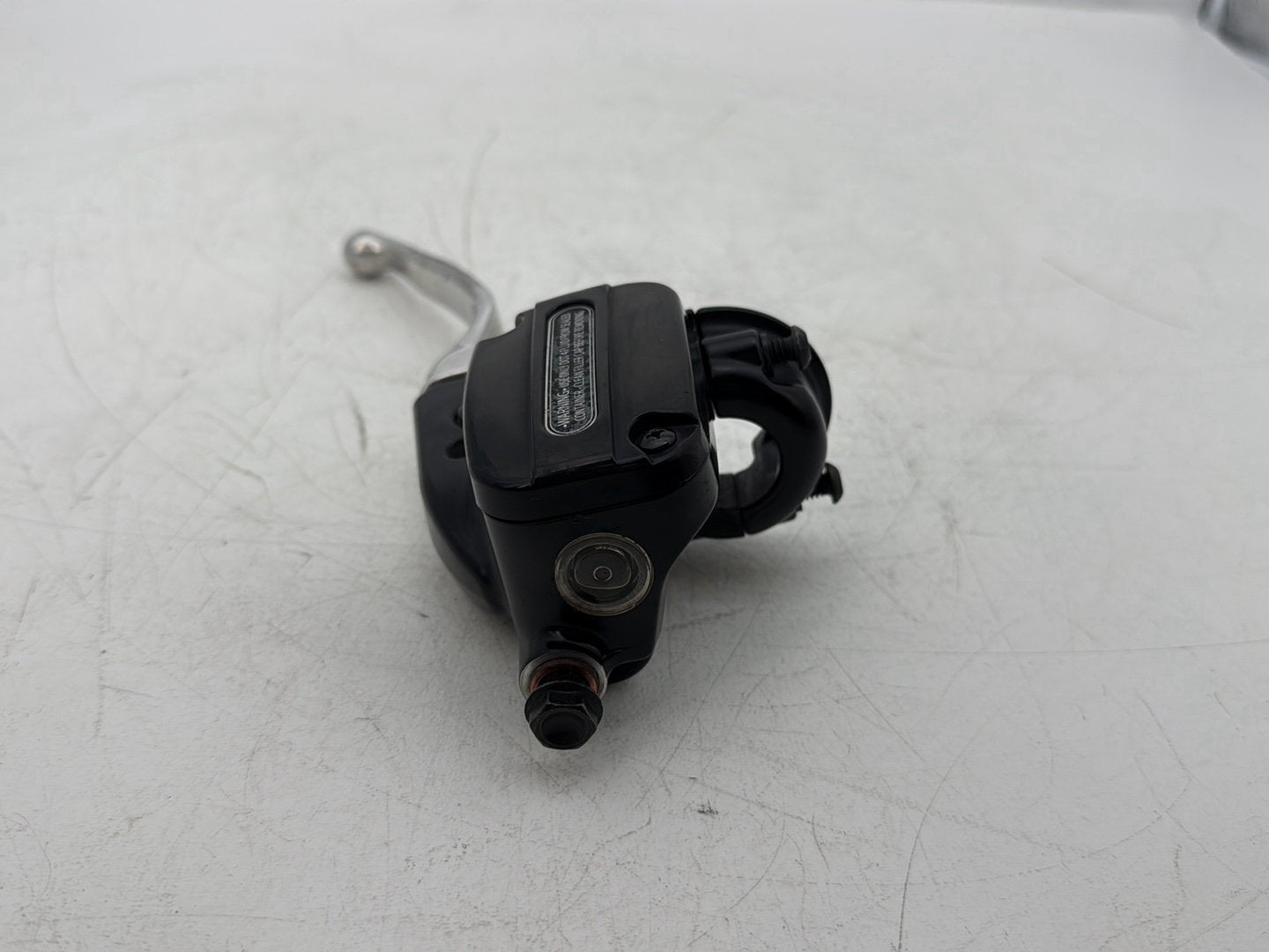 2014 Harley Street Glide Touring FLHXS OEM Front Right Brake Lever Master Cylinder