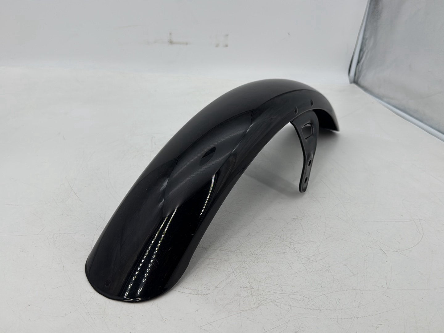 1999 - 2006 Harley-Davidson Dyna Super Glide Front Wheel Fender Shell Panel 60139-06