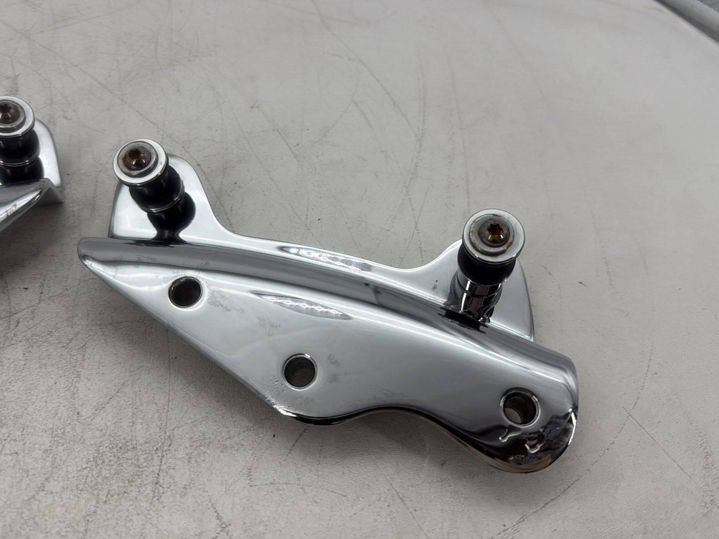 2010 Harley Street Glide Touring FLHX OEM 5 Point Detachable Docking Hardware