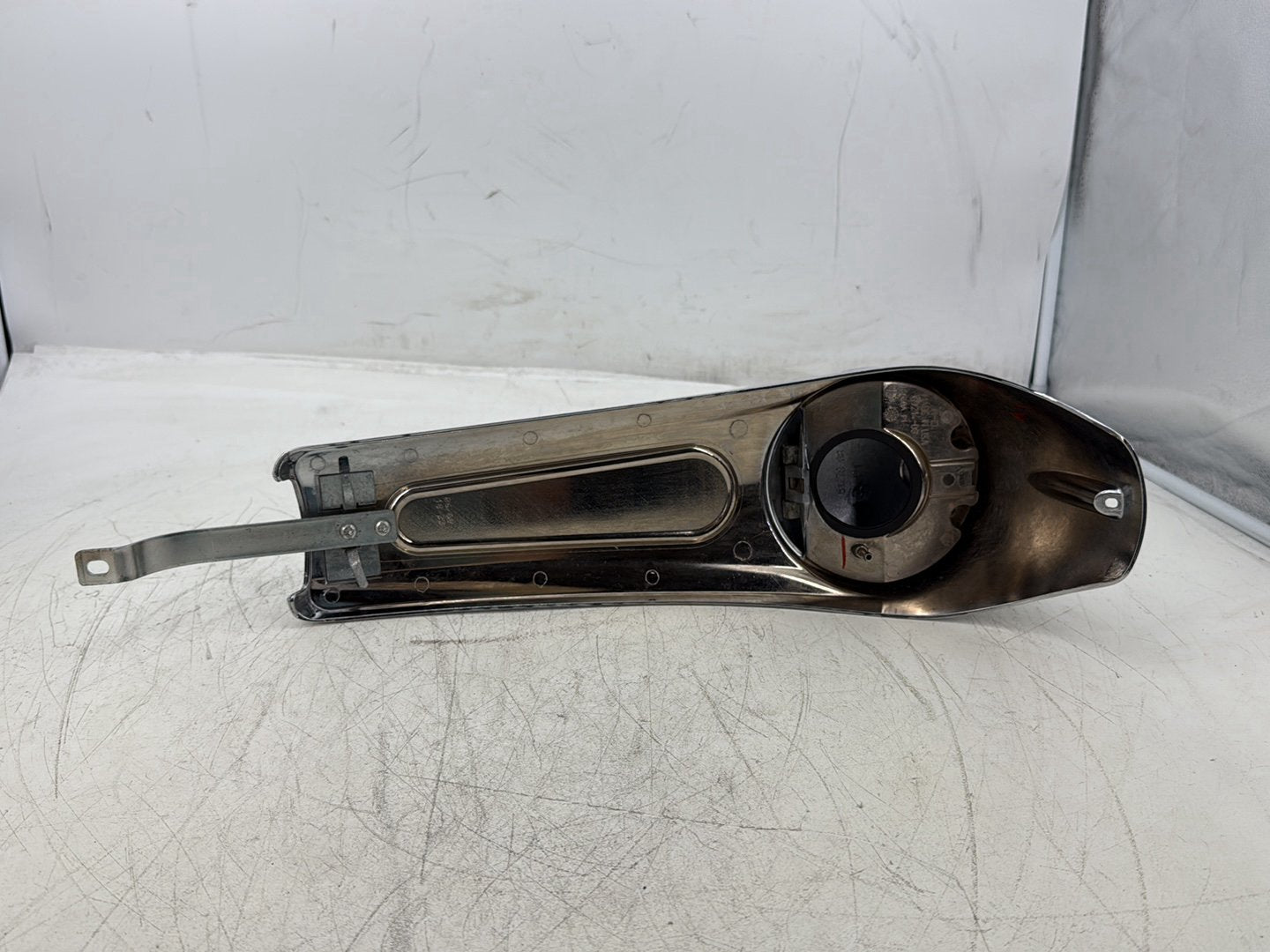 2012 Harley Street Glide Touring FLHX OEM Fuel Gas Tank Dash Console NOKey