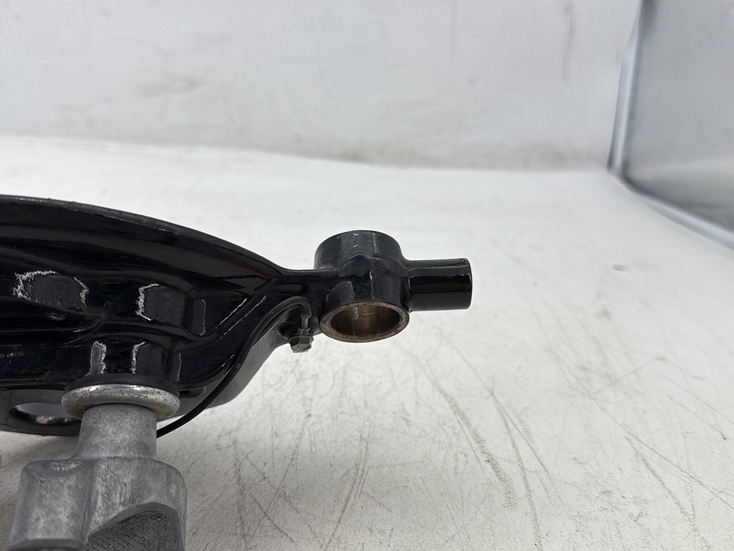 2012 Harley Street Glide Touring FLHX OEM Front Fork Upper Triple Tree Clamps