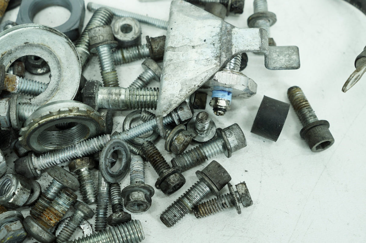 2011 Harley-Davidson Touring FLHRC - Hardware Bolts Nuts & Brackets