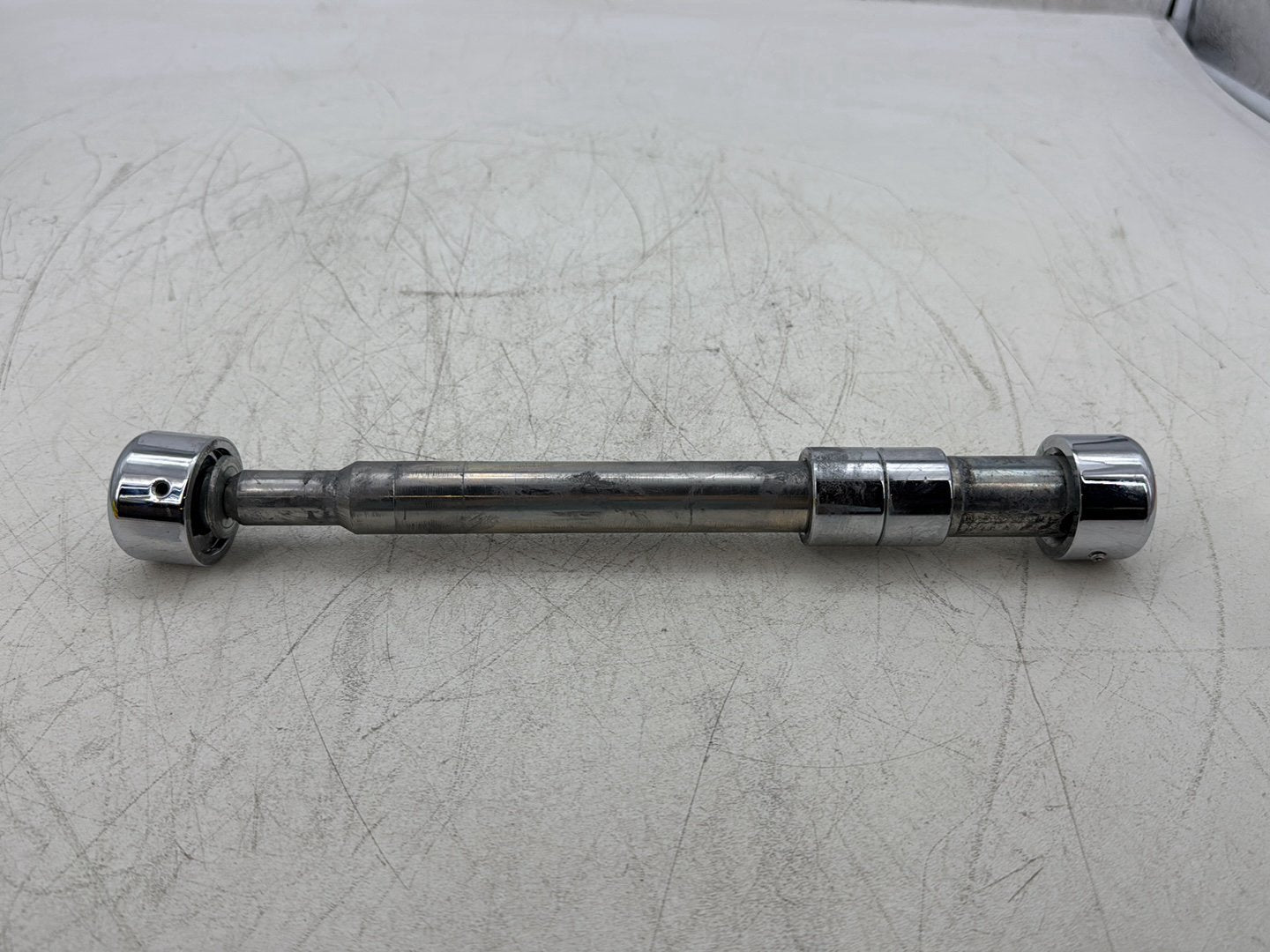 2007 Harley Electra Glide Touring Ultra FLHTCUI OEM Front Wheel Axle Bolt Shaft