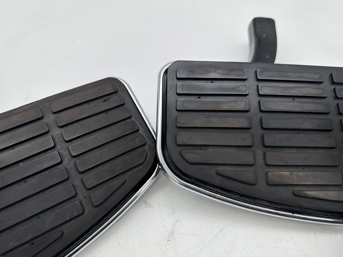 2002 Harley Electra Glide Touring Left Right Driver & Pass Floorboard Foot Rest