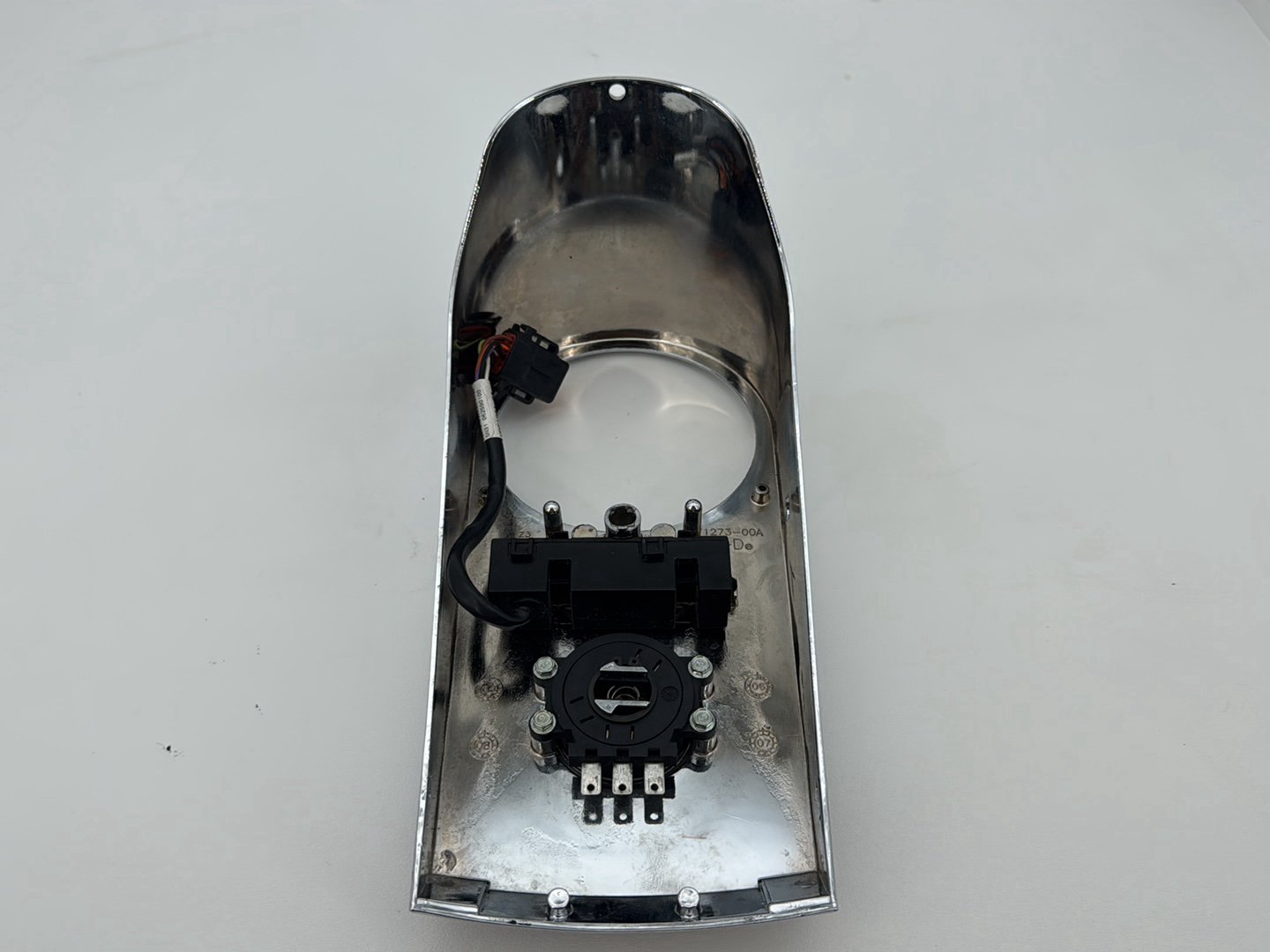2007 Harley Softail Heritage Classic FLSTC OEM Fuel Gas Tank Dash Console NOKey
