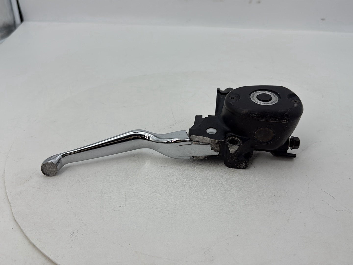 2004 - 2013 Harley-Davidson Sportster 883 Custom Front Right Brake Lever Master Cylinder 45146-07