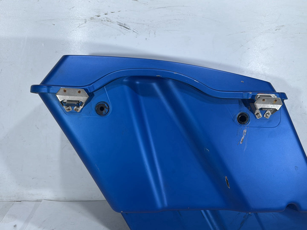 2007 Harley Street Glide Touring FLHX OEM Right 1 Saddlebag Luggage NO Key