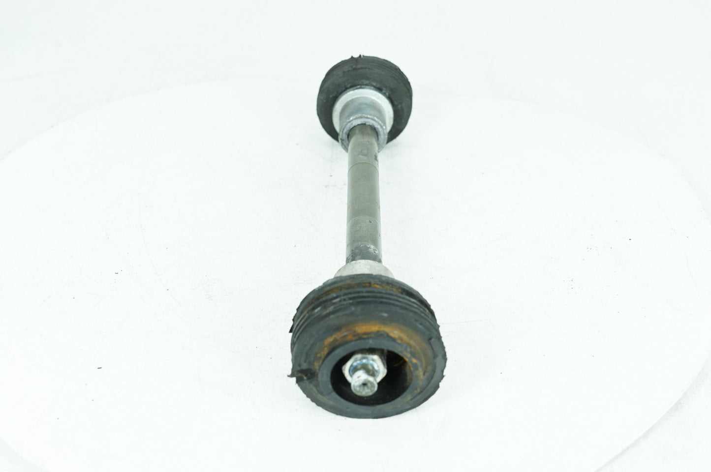 1999 - 2006 Harley-Davidson Touring Street Glide Rear Fork Swingarm Pivot Bolt Shaft 47505-02