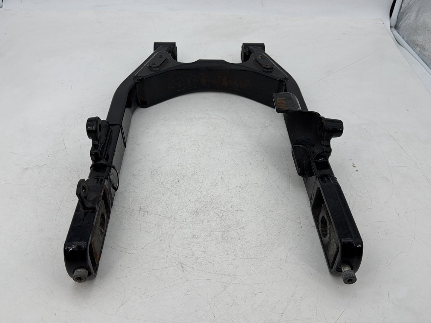2006 - 2017 Harley-Davidson Dyna Street Bob Rear Fork Swingarm Swing Arm 47820-06