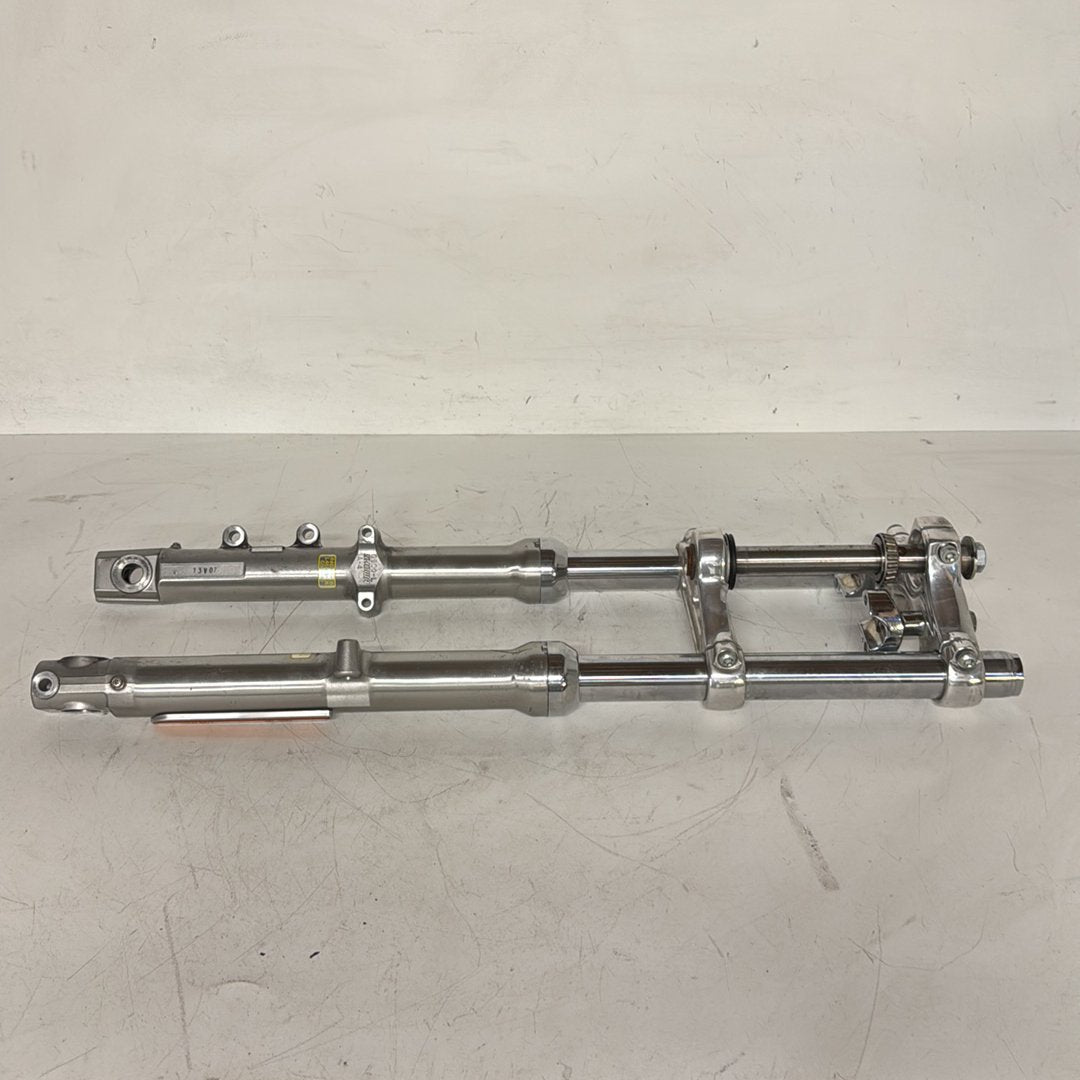 2008 Harley-Davidson Sportster Low Front Fork Upper Triple Tree 46127-04
