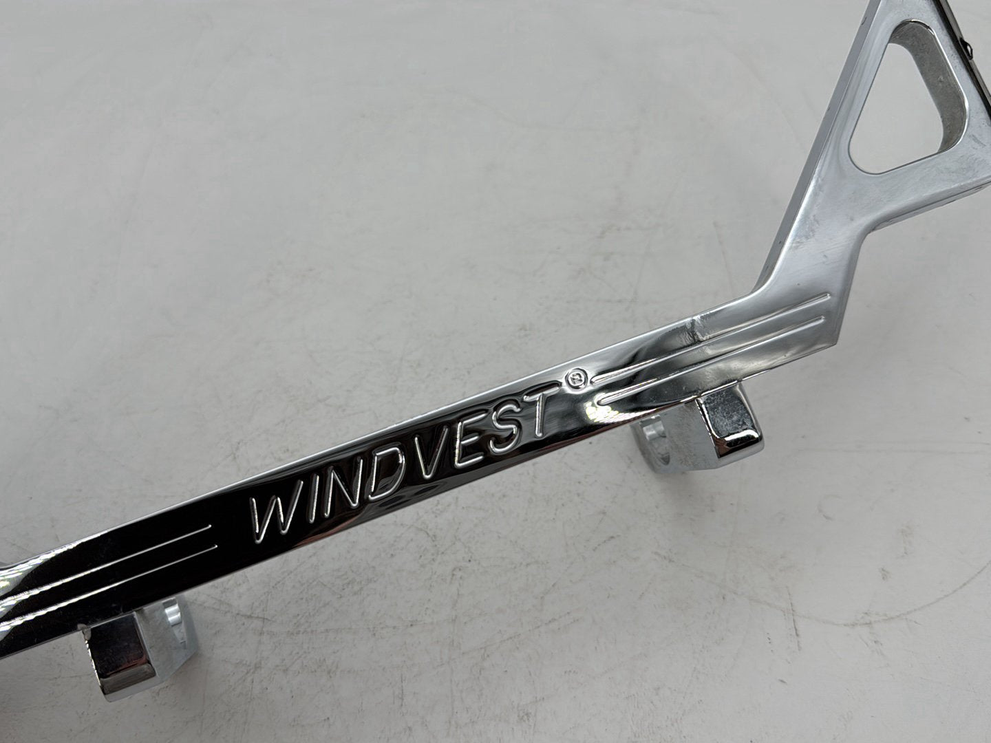 1999 - 2006 Harley-Davidson Touring Road King Classic Front Windshield Mount Trim Strip WINDVEST