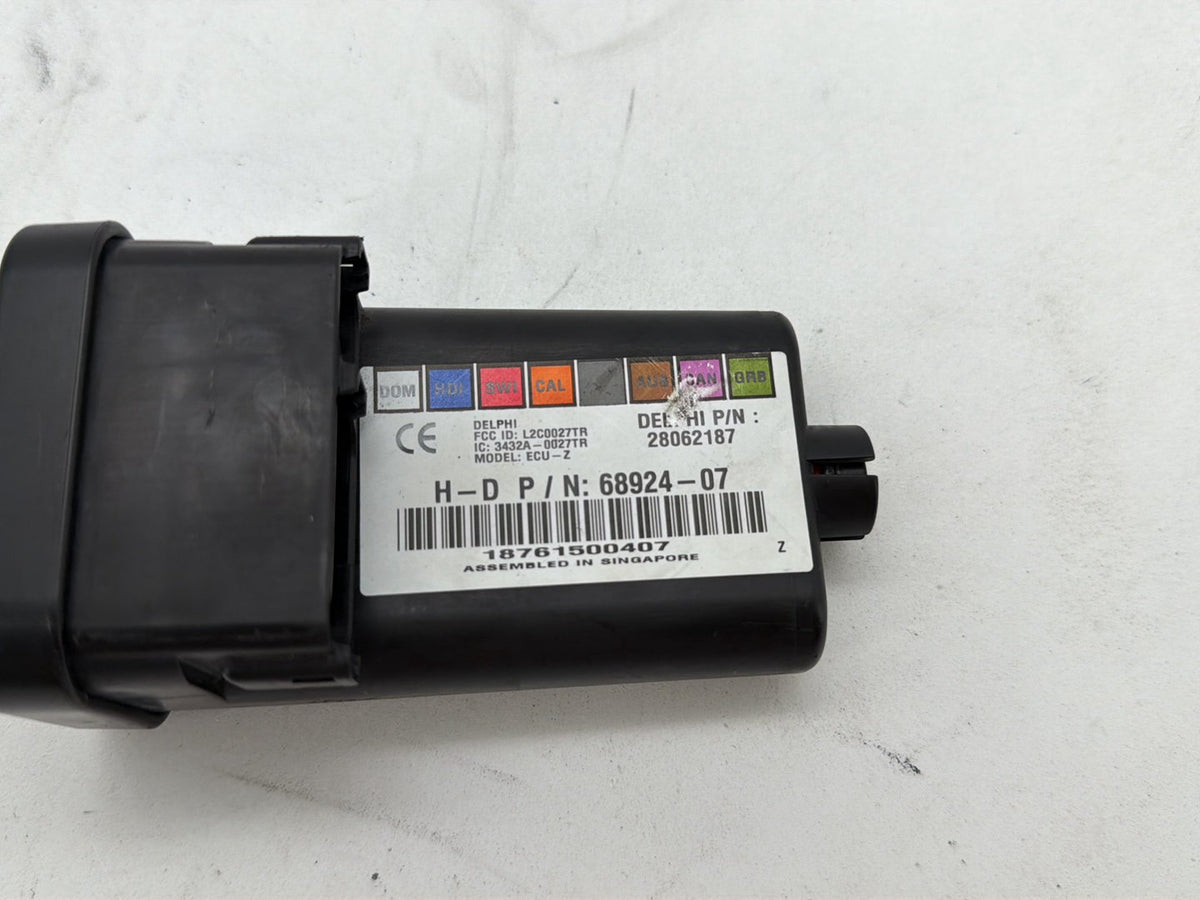 2007 Harley Street Glide Touring FLHX OEM Turn Signal Security Module TSSM