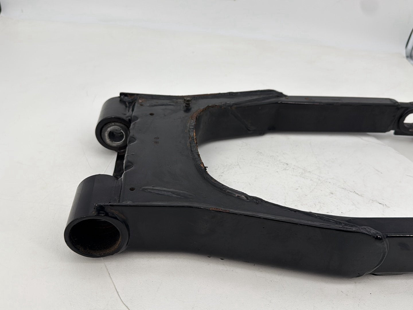 1999 - 2006 Harley-Davidson Touring Electra Glide Ultra Rear Fork Swingarm Swing Arm 47549-02A