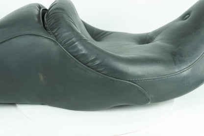 1999 - 2006 Harley-Davidson Touring Electra Glide Classic Passenger Rider Driver Seat Saddle  	51036-03
