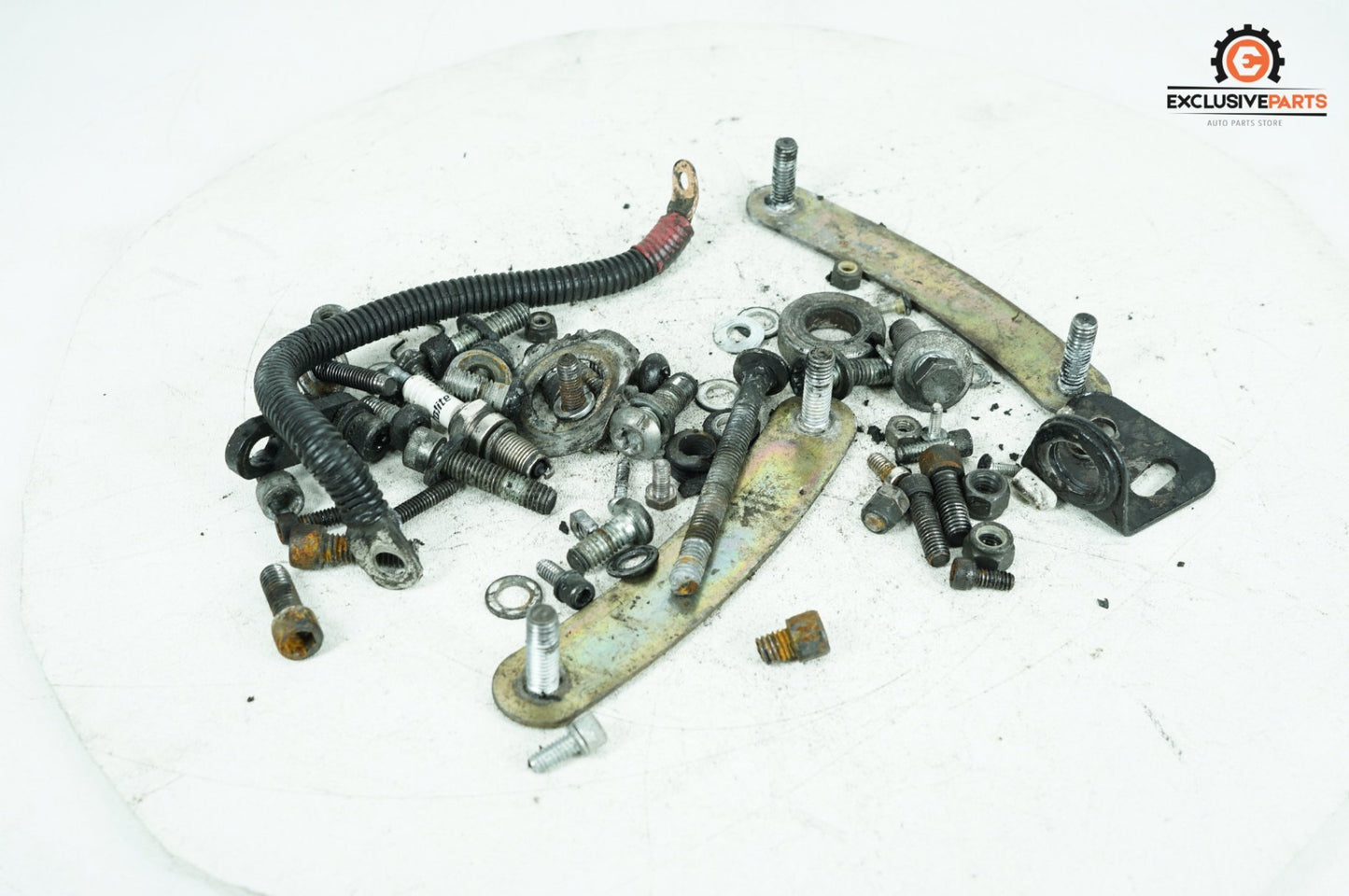 1999 - 2006 Harley-Davidson Softail Deuce Hardware Bolts Nuts & Brackets 70078-00