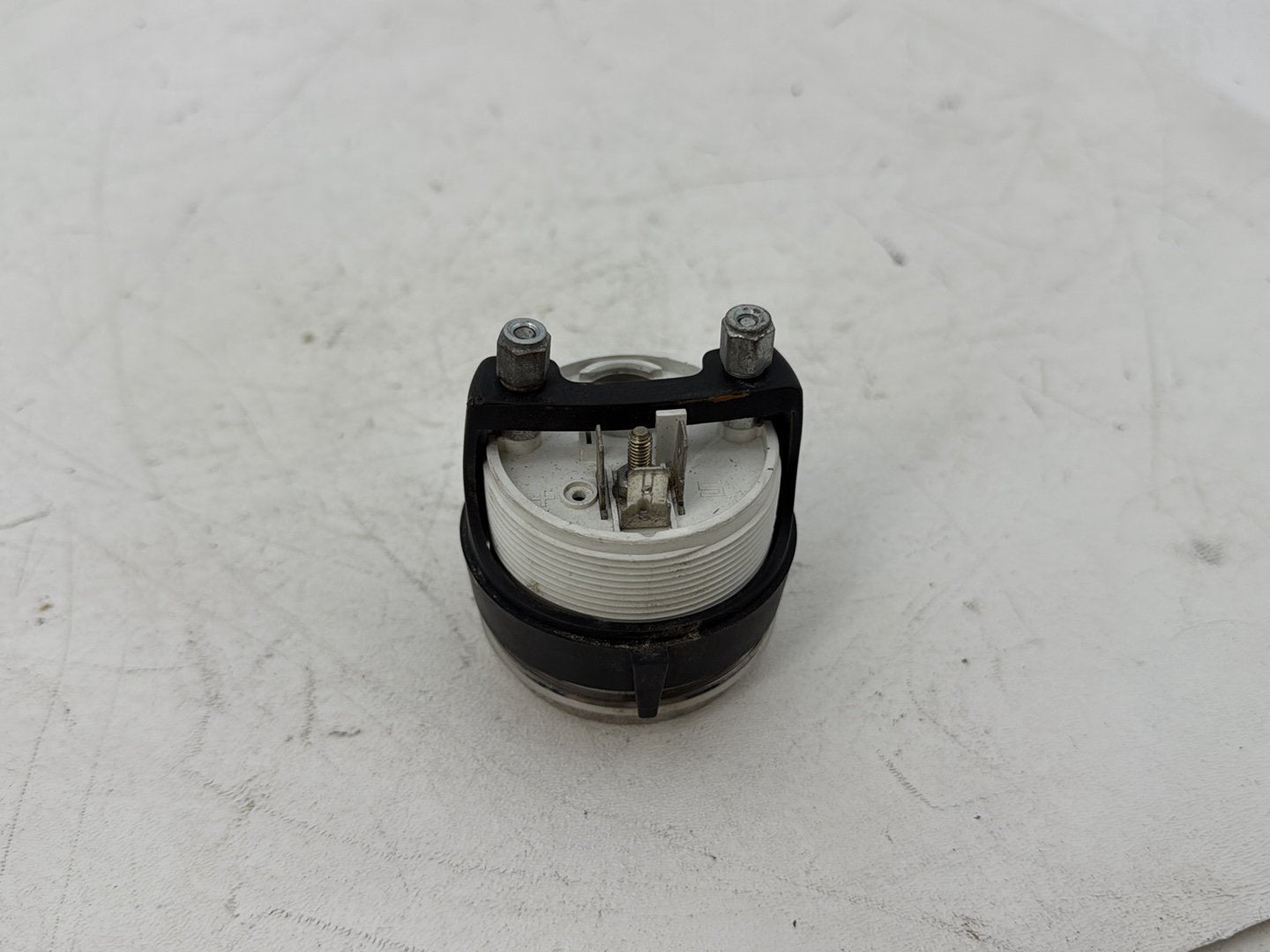 2008 - 2016 Harley-Davidson Touring Electra Glide Ultra Air Gauge Temperature Instrument Cluster 74689-10
