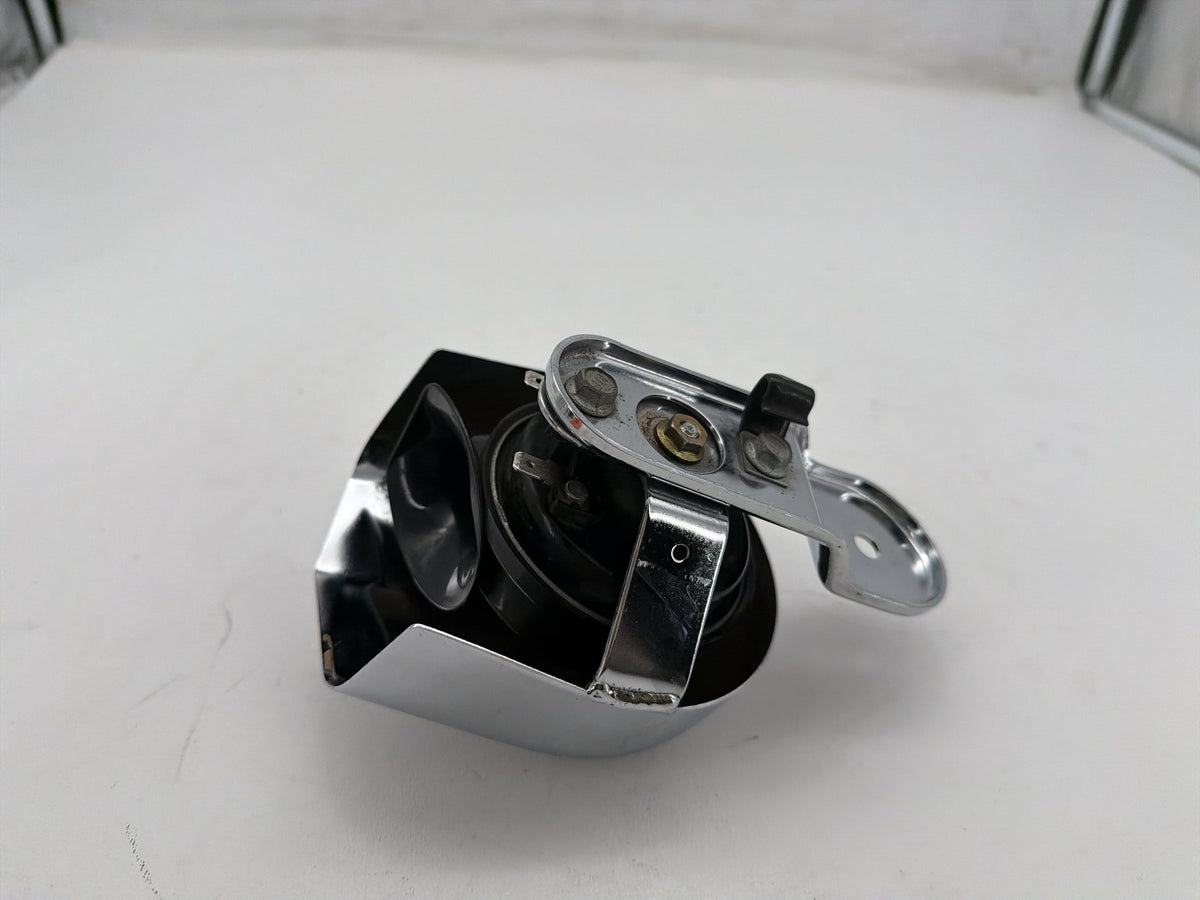 1995 Harley Electra Glide Touring Classic OEM Horn Signal Klaxon Chrome Cover