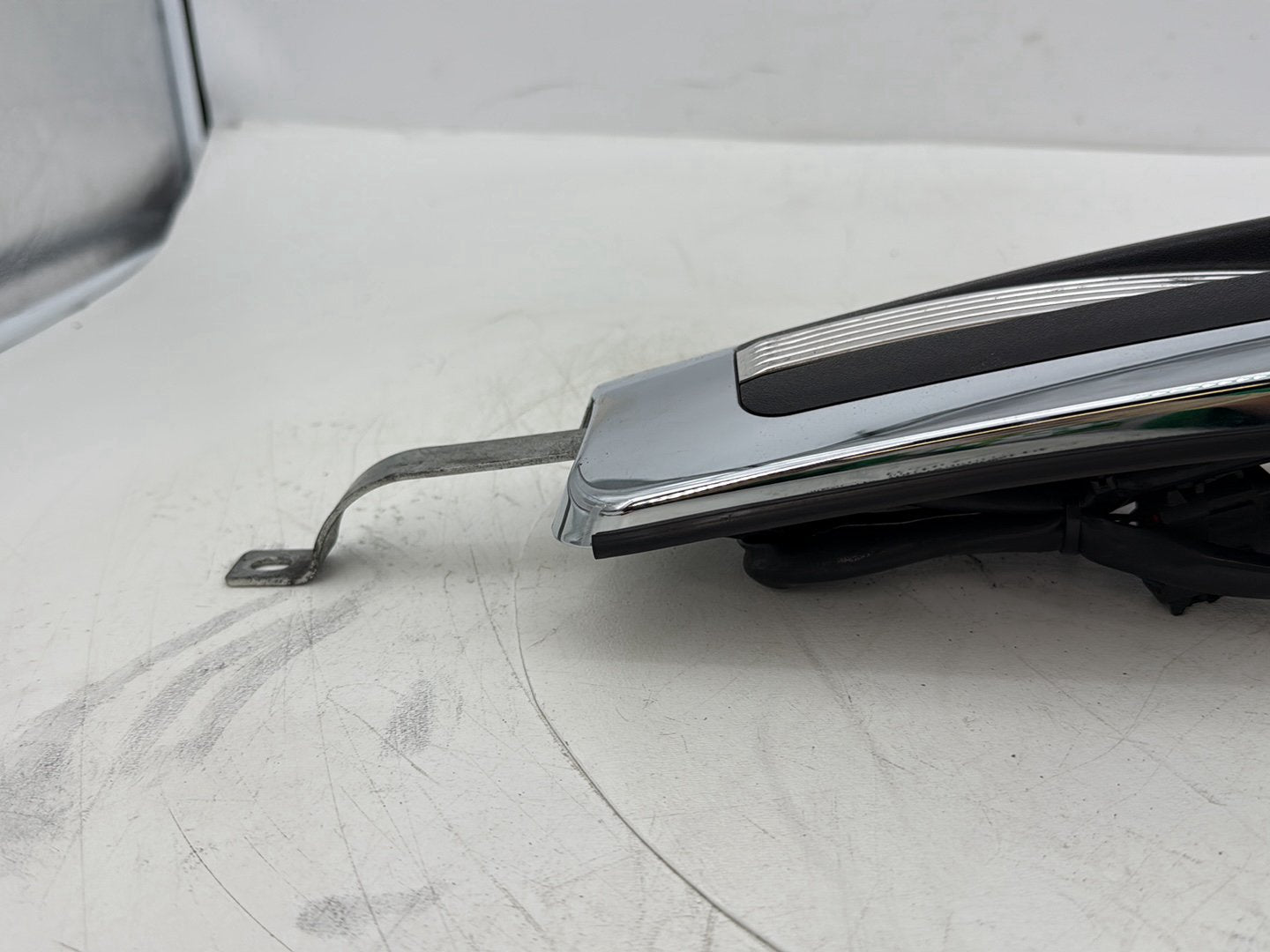 2008 Harley Electra Glide Touring Ultra FLHTCUI OEM Fuel Gas Tank Dash Console NOKey