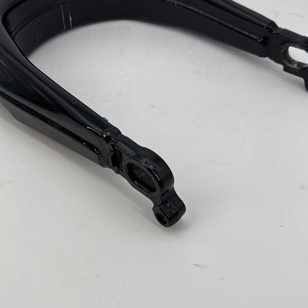 2008 - 2016 Harley-Davidson Touring Street Glide Rear Fork Swingarm Swing Arm  	47549-09