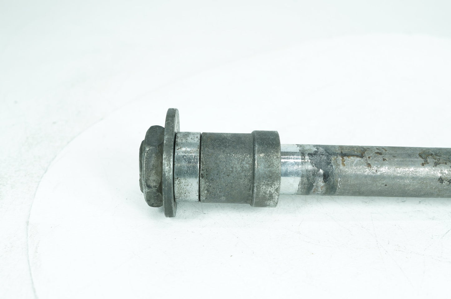 1999 - 2006 Harley-Davidson Touring Electra Glide Classic Rear Wheel Axle Bolt Shaft  	41056-02