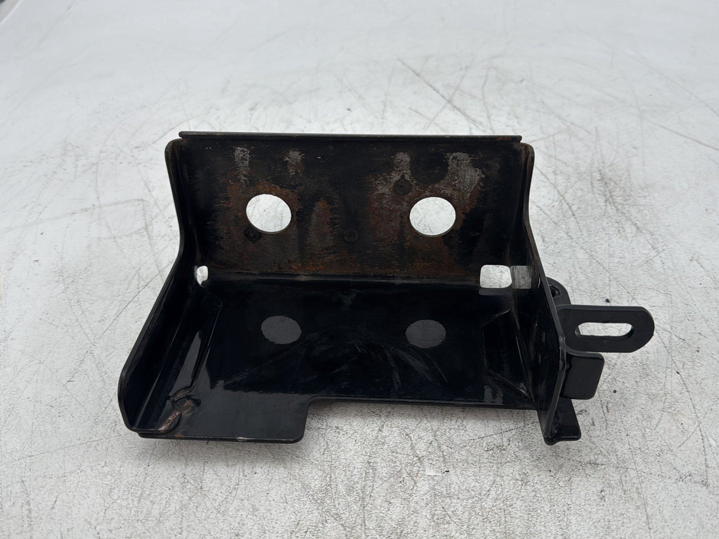 2003 Harley Dyna Wide Glide FXDWG OEM Battery Tray Bracket Holder Carrier