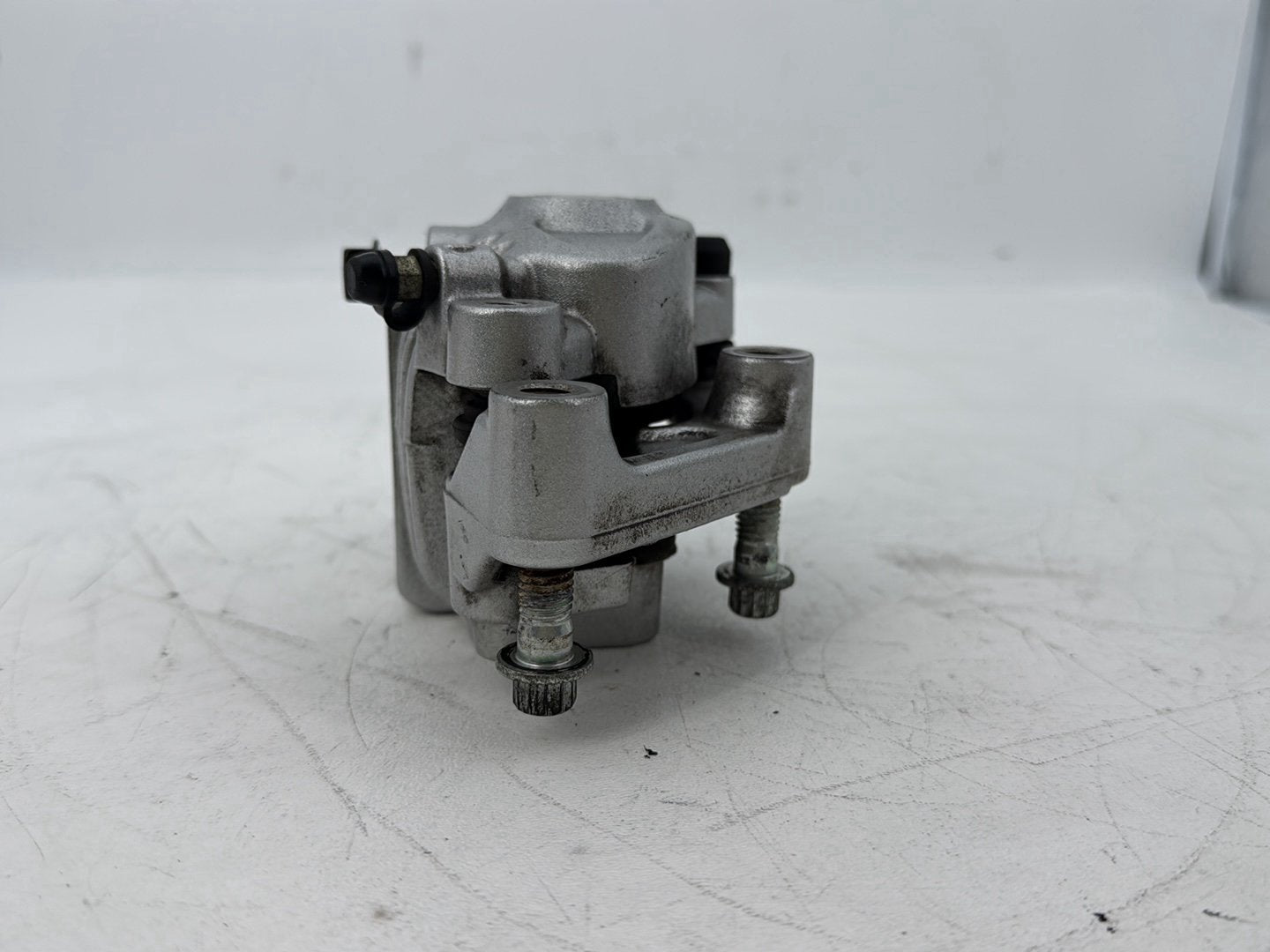 2004 - 2013 Harley-Davidson Sportster 1200 Custom Front Left 1 Brake Caliper 44121-04