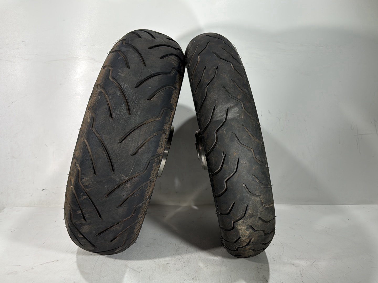 2010 Harley Street Glide Touring FLHX OEM Front & Rear Wheel Rim Tire
