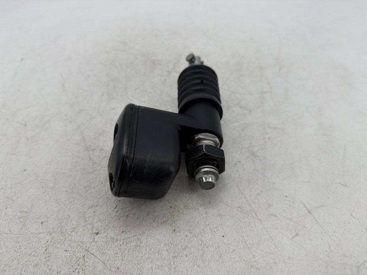 2003 Harley Softail Deuce FXSTDI OEM Rear Brake Master Cylinder Reservoir