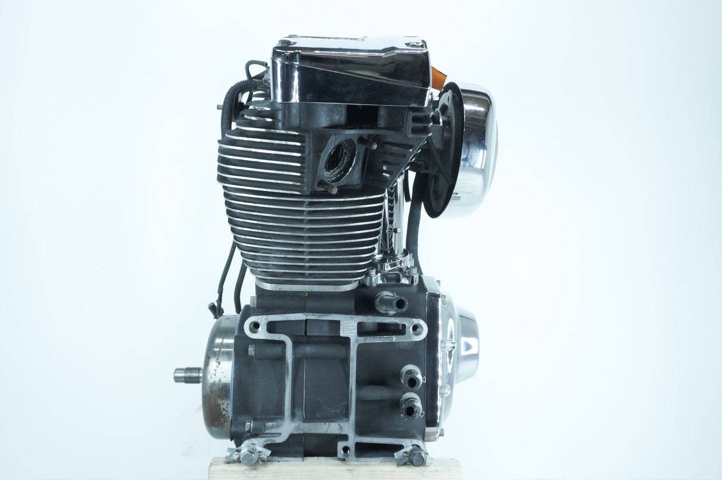 1999 - 2006 Harley-Davidson Touring Electra Glide Ultra EFI Twin Cam 88 Engine Motor  	16180-02
