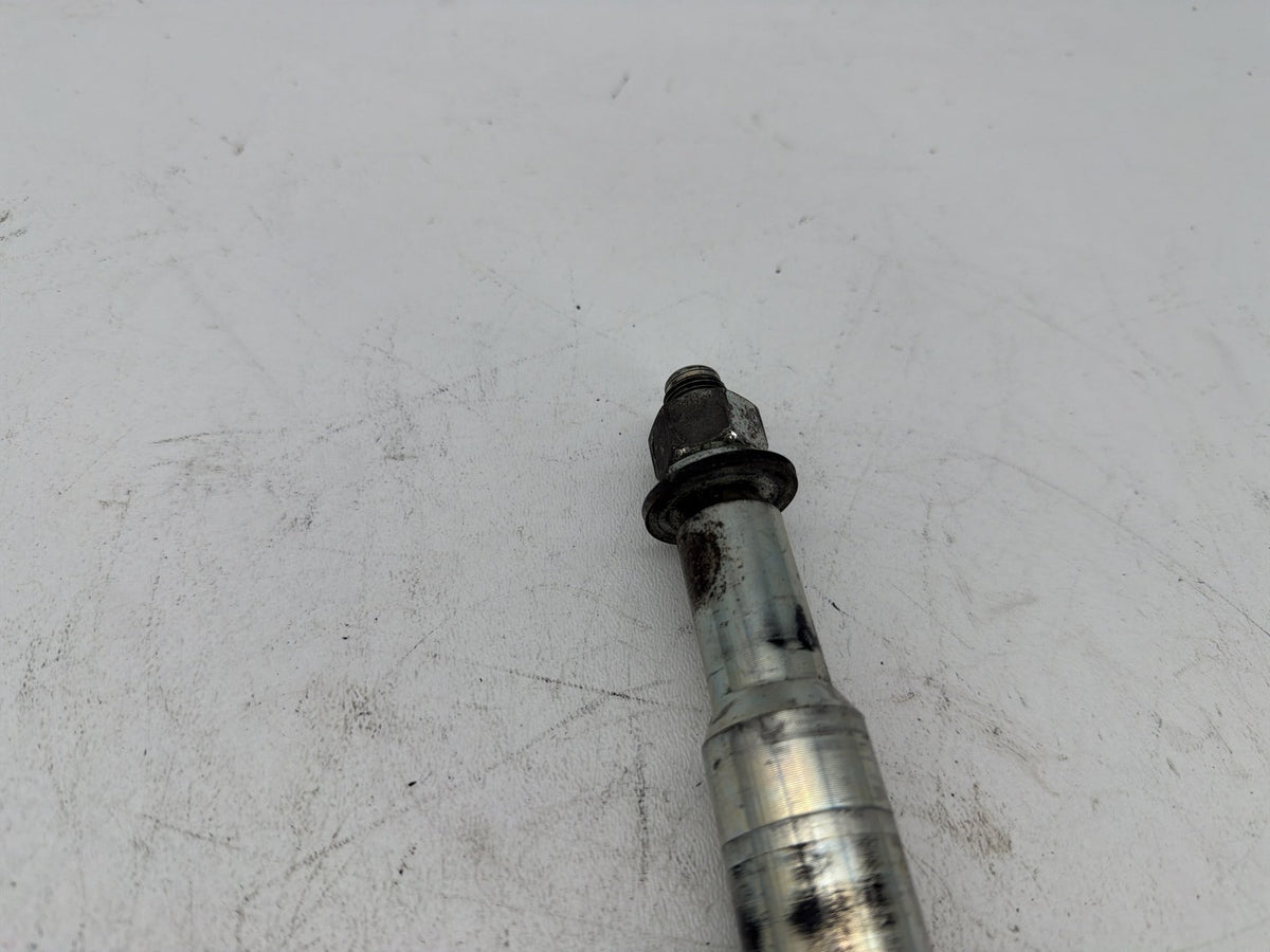 2006 Harley Road King Touring Custom OEM Front Wheel Axle Bolt Shaft 43364-00