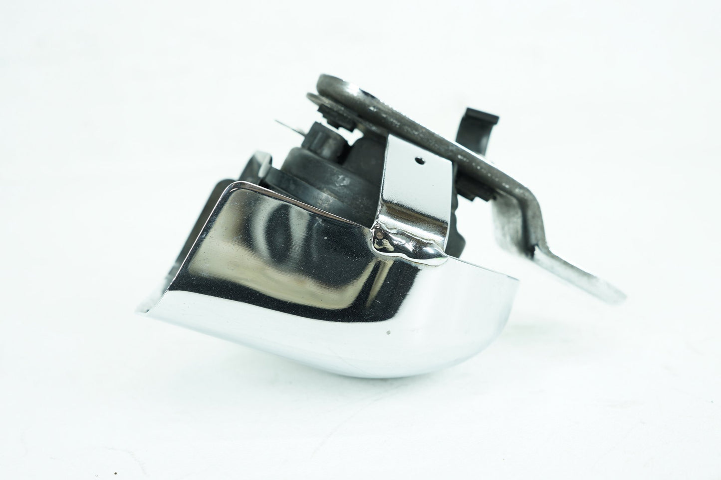 2008 - 2016 Harley-Davidson Touring Street Glide Horn Signal Klaxon Chrome Cover 69012-93A