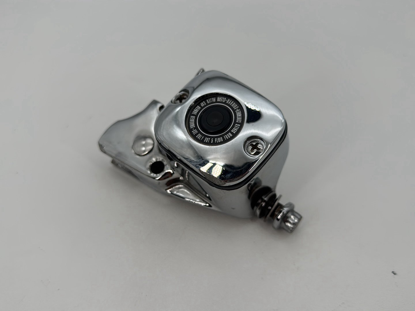 1999 - 2006 Harley-Davidson Dyna Wide Glide Front Right Brake Lever Master Cylinder  	45019-96D
