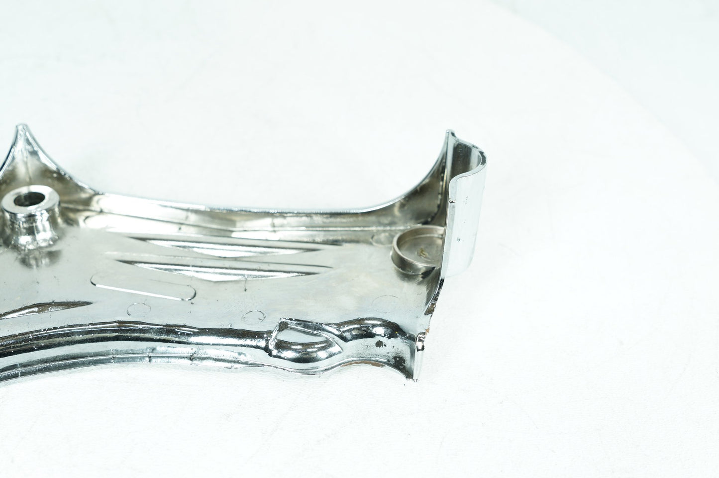 2000 - 2006 Harley-Davidson Softail Deuce Engine Motor Timing Chain Cover Kuryakyn 8392
