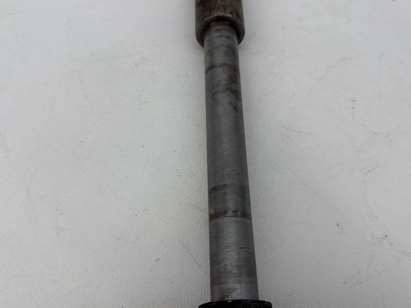 2004 - 2013 Harley-Davidson Sportster 883 Custom Front Wheel Axle Bolt Shaft 43895-00
