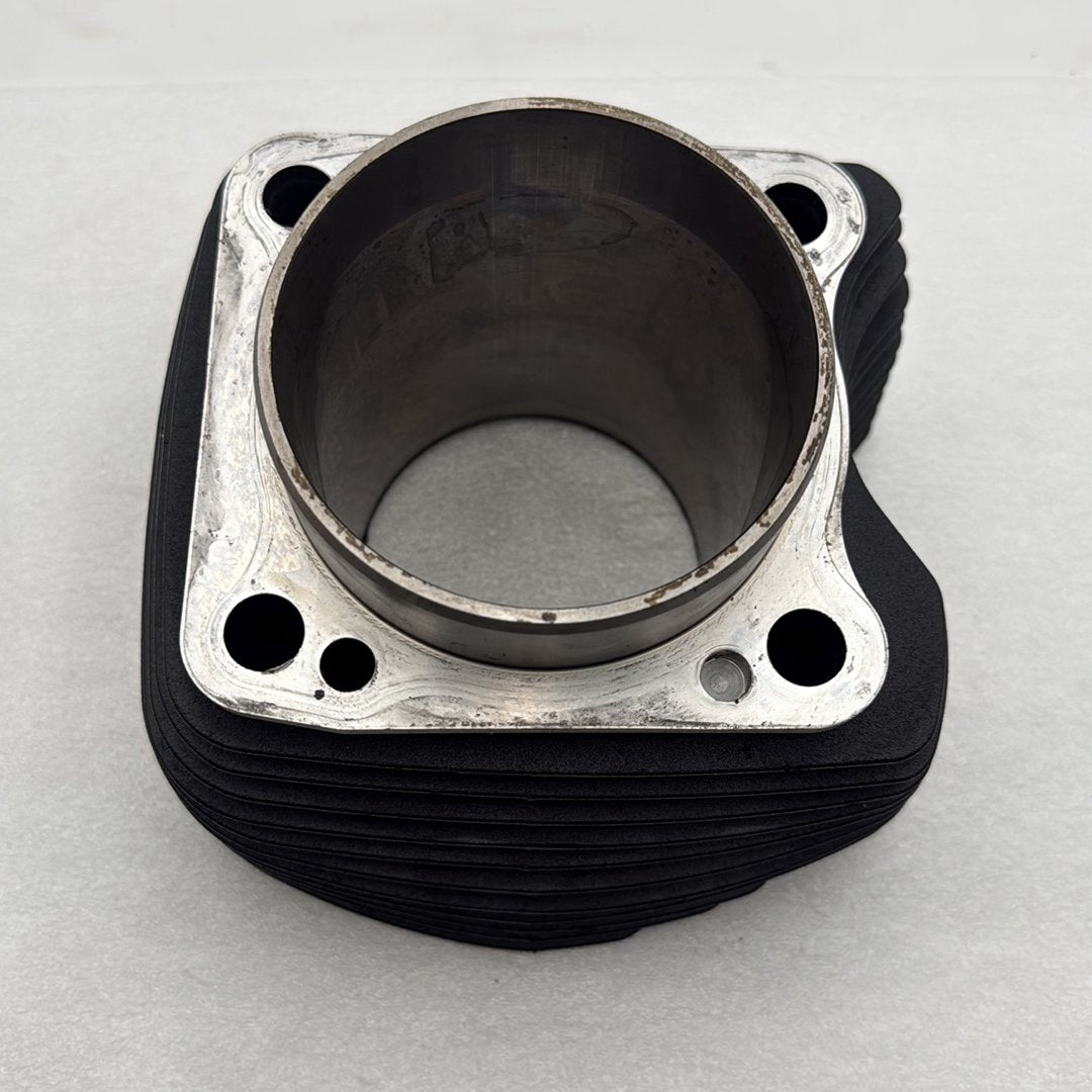 22434 2019 Harley-Davidson Softail Fat Bob 114 Twin Cam Engine Jug 1 Cylinder Barrel 16800136