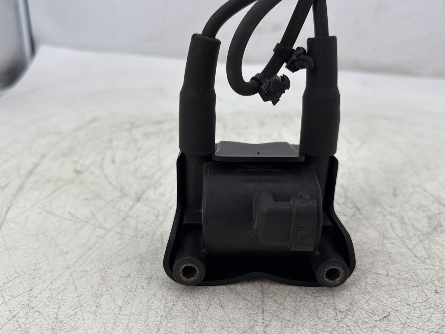 2012 Harley Dyna Super Glide Custom FXDCI OEM Ignition Coil Spark Plugs Cable