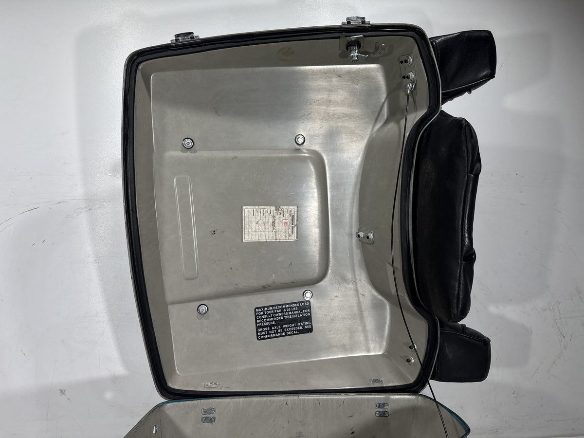 1995 Harley Electra Glide Touring FLHT OEM Pass Backrest Tour Pak Luggage NOKey
