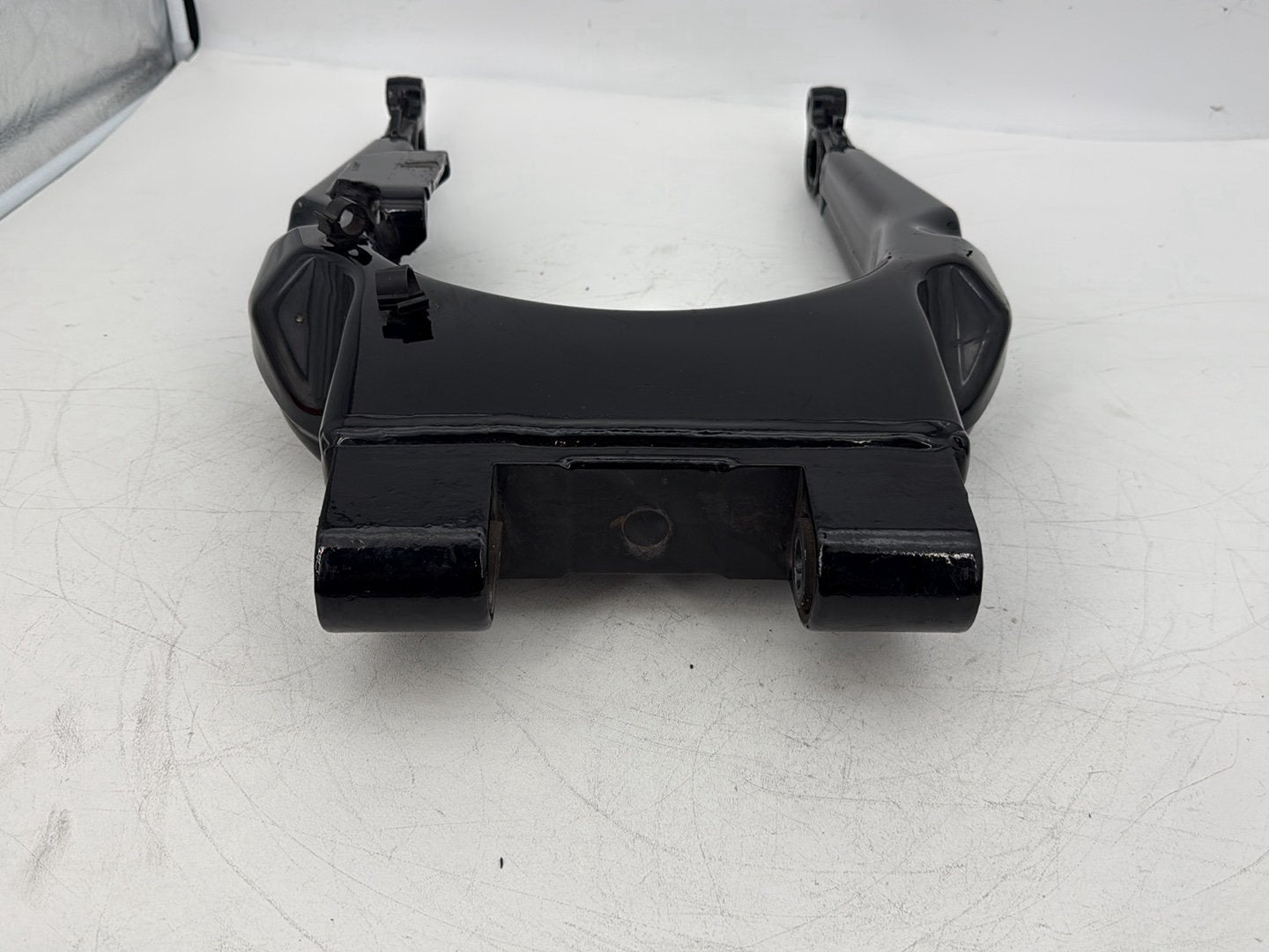 2015 Harley Touring FLHXS Street Glide OEM Rear Fork Swingarm Swing Arm