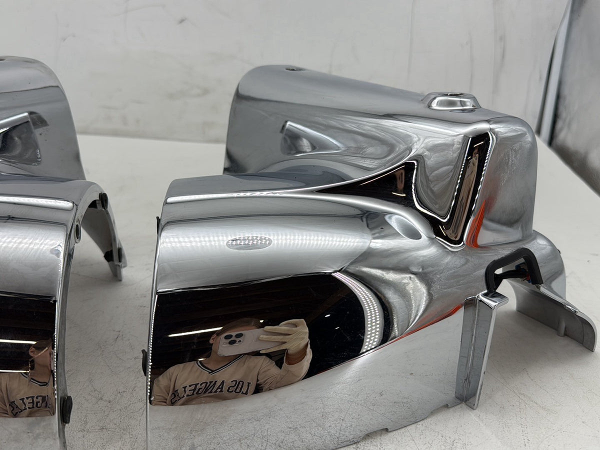 2007 Harley Road King Touring FLHR OEM Left & Right Headlamp Nacelle Covers