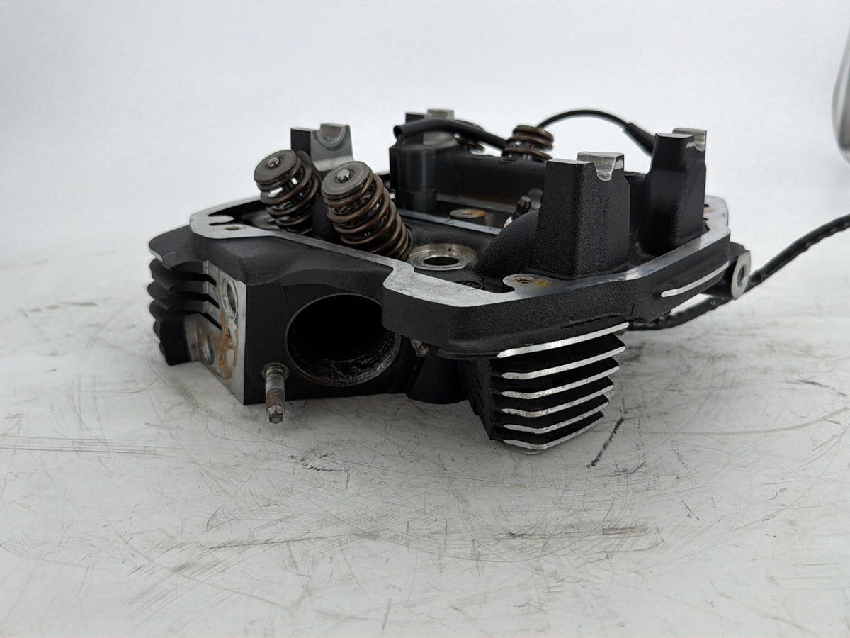 2017 Harley Touring FLHXS Street Glide OEM Rear Twin Cam Engine Cylinder Head