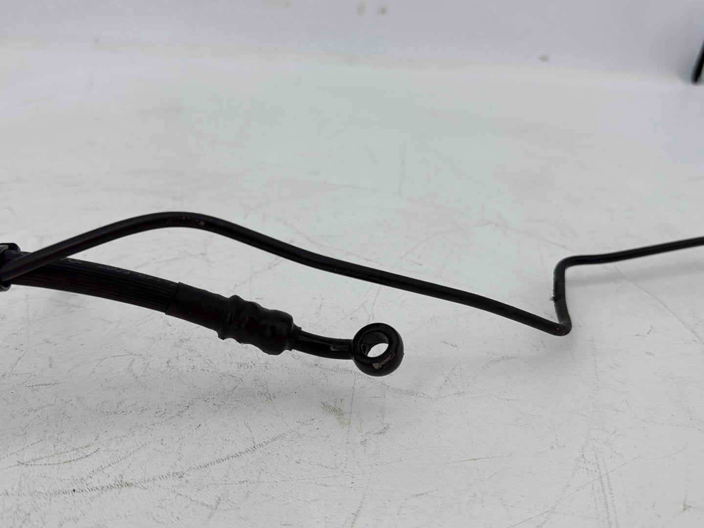 1999 - 2006 Harley-Davidson Touring Road King Police Rear Brake Hose Line Pipe 40971-00B