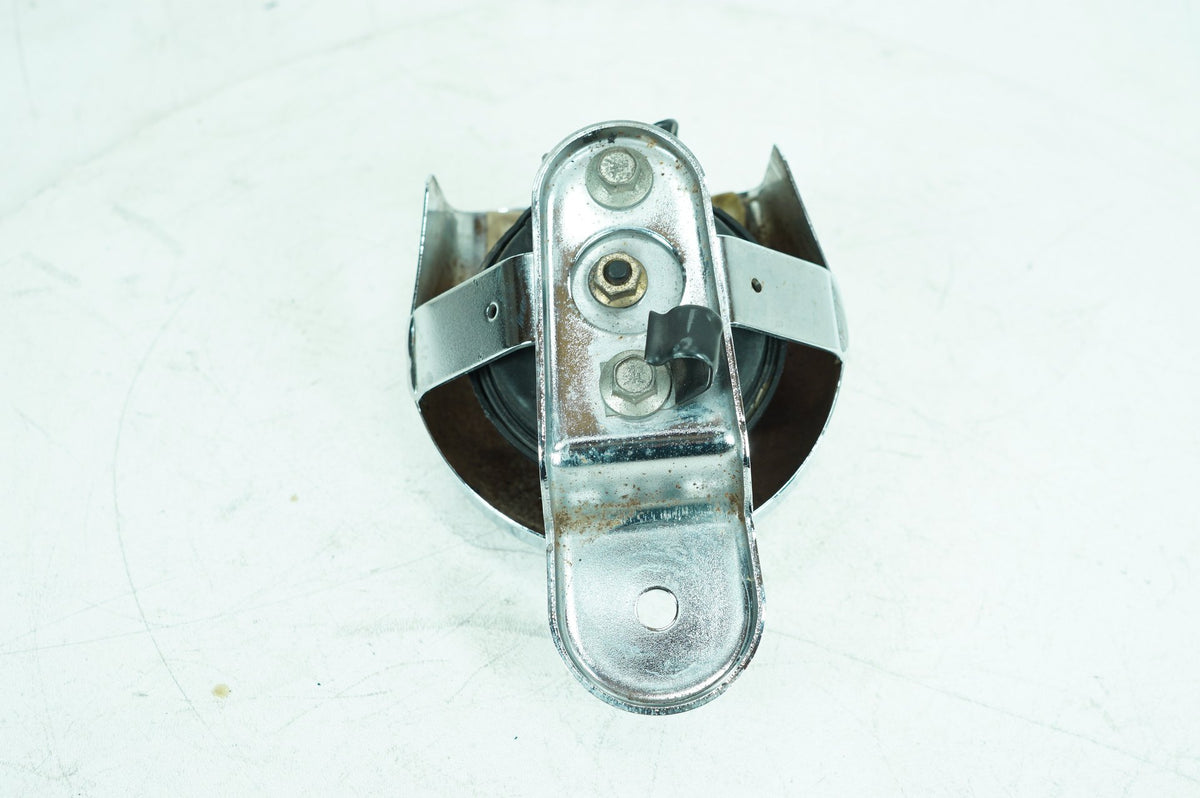 2007 - 2012 Harley-Davidson Touring Electra Glide Classic Horn Signal Klaxon Chrome Cover 69012-93A