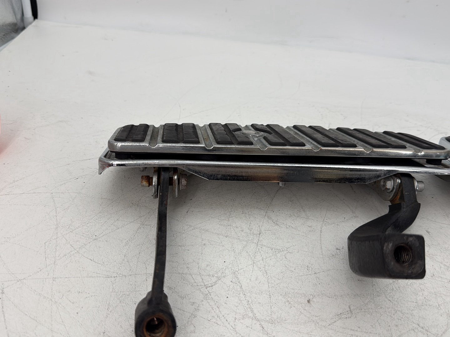 2006 Harley Touring FLHRI Road King OEM Left Right Driver Floorboard Foot Rest